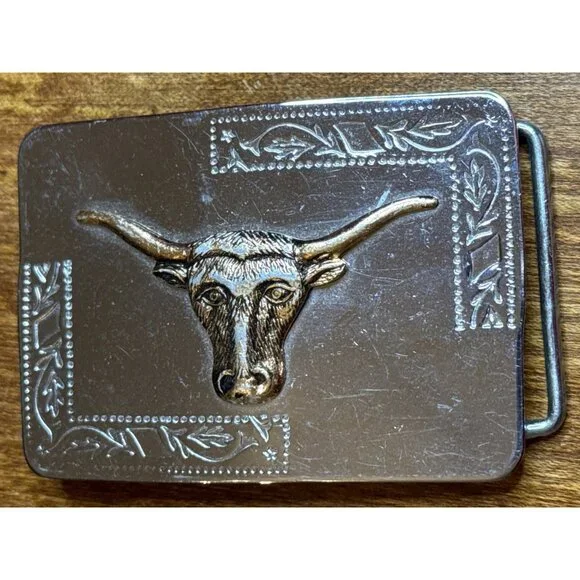 Vintage Longhorn Steer Head Western Belt Buckle Silver Tone Gold Accent - Picture 4 of 8